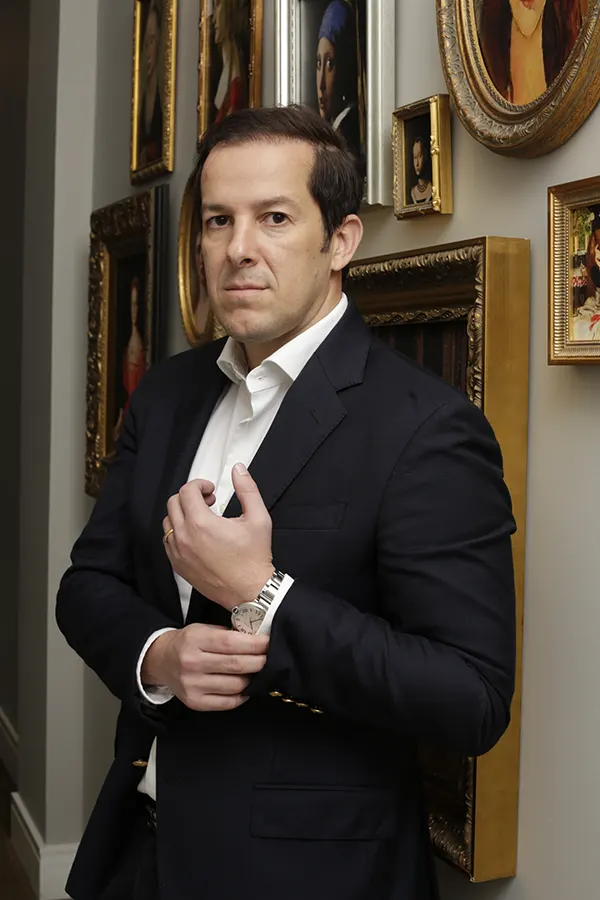 Dr. Thiago Cavalcanti