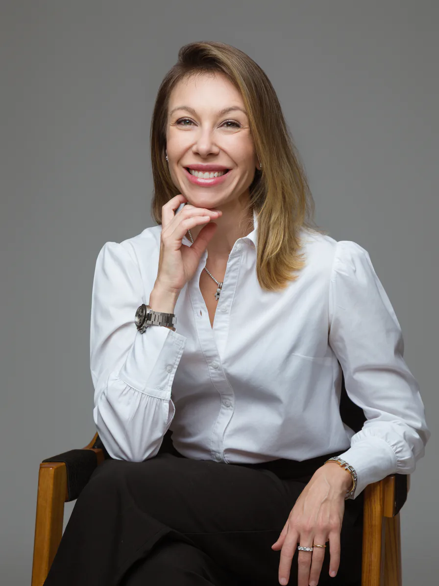 Dra. Flávia Bonato
